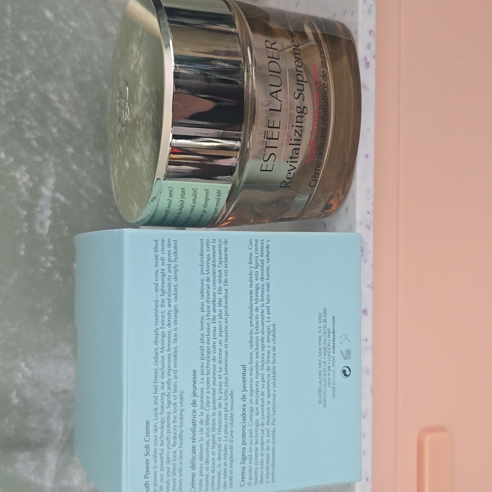 Estee Lauder Revitalizing Supreme+ Youth Power Soft Crème 2.5 Oz NIB - Picture 4 of 5